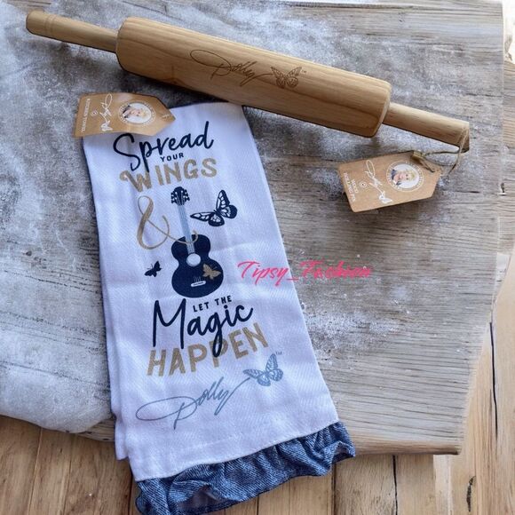 Dolly Parton Kitchen Decor 2 Piece Bundle New - Picture 1 of 5